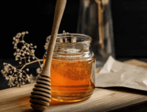 Miel de caroubier naturel et pur