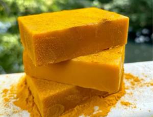 Savon au Curcuma